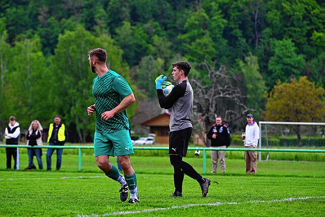 Bild 7: SV Schwörstadt unterliegt mit 1:5 bei der SG Nollingen/Degerfelden – und wir haben Fotos!