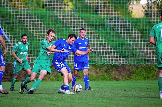 Bild 2: SG Mettingen/Krenkingen siegt 3:1 beim SV Waldhaus – und wir haben Fotos!