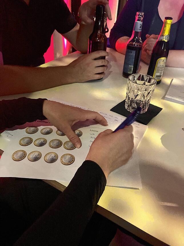 Bild 8: Rätselspaß pur: Das sind die besten Bilder der ersten SÜDKURIER-Quiznacht