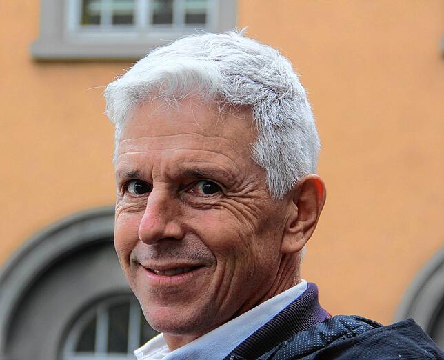Peter Czerner.