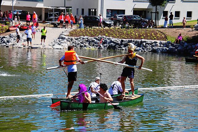 Duell auf dem Stadtsee.