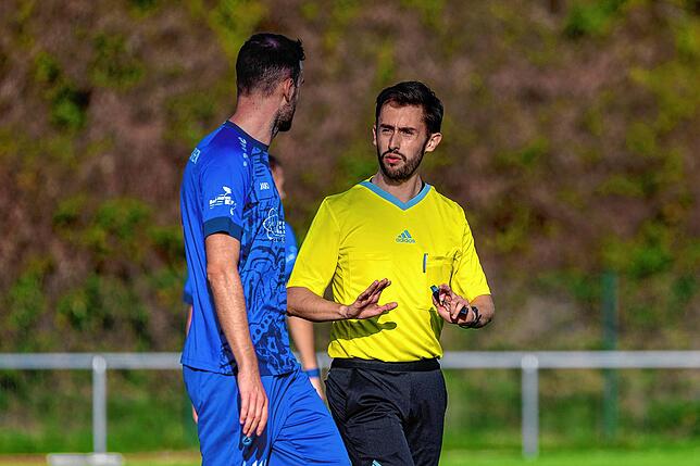 Bild 11: TuS Efringen-Kirchen besiegt den SV Jestetten mit 2:1 &ndash; und wir haben Bilder!