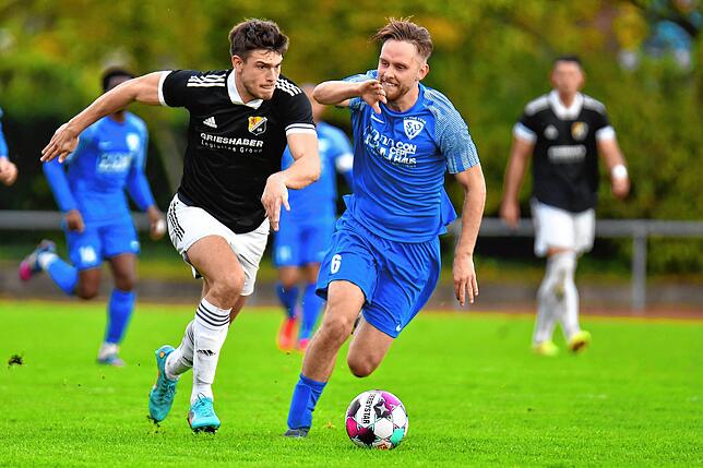 Bild 30: SV 08 Laufenburg fehlen beim 2:2 im Derby beim SV Weil vier Minuten zum Sieg &ndash; wir haben Bilder!