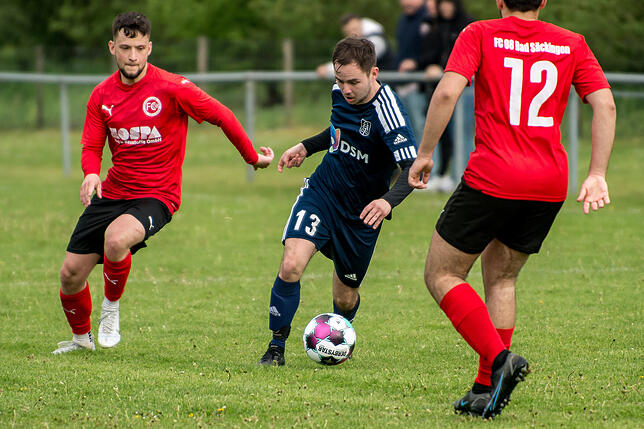 Bild 4: FC 08 Bad Säckingen feiert glücklichen 2:0-Derbysieg beim SV Obersäckingen &ndash; und wir haben Bilder!