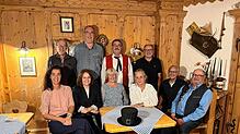 Seit 2015 aktiv (vorne, von links): Francesca Hermann, Sandra Arnold, Brigitte Maier, Angelika Wiedel, Vorsitzender Nikolaus Arnold, ...