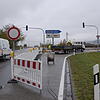Die Kreuzung von B&nbsp;34 Auf- und Abfahrt in die A&nbsp;861 erhält jetzt eine Ampelregelung. Die Beschilderung von heute mit Vorfahrt ...