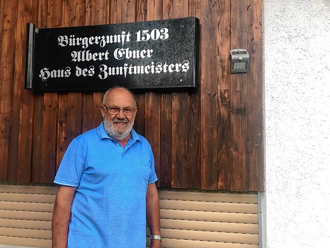 2022: 18 Jahre lang – von 1991 bis 2009 – war Albert Ebner Zunftmeister der Bürger- und Narrenzunft Tiengen.