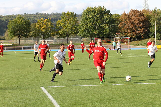 Bild 20: FSV Rheinfelden holt beim 2:2 gegen den FC Bad Krozingen den ersten Punkt in dieser Saison &ndash; und wir haben die Bilder!