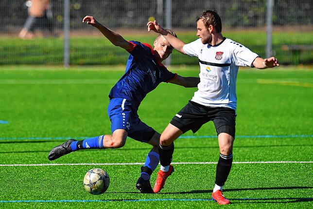 Bild 31: FV Lörrach-Brombach II besiegt Aufsteiger FC Schlüchttal glatt mit 4:0 &ndash; und wir haben die Bilder!