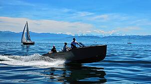 Unterwegs mit einem E-Boot auf dem Bodensee: Verschiedene Hersteller setzen auf den alternativen Antrieb. Beim Mobilitätstag in ...