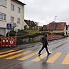 Der Ortschaftsrat möchte eine Verbreiterung des Gehwegs auf der Westseite (links) der Markdorfer Straße. Schnell soll geklärt werden, ...
