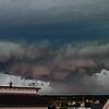 Das Unwetter wälzt sich am Montagabend über Hüfingen. Es folgen knapp 30 Minuten lang Sturm, Blitze und Starkregen.