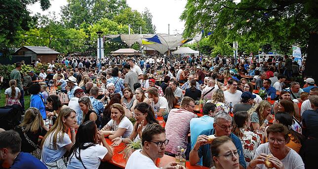 Der Stadtgarten ist ein Herzstück des Festgeländes und nicht zuletzt aufgrund des Ambientes sehr beliebt.