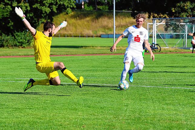 Bild 16: Die besten Bilder vom 5:2-Sieg des Hegauer FV im Testspiel beim FC Steißlingen