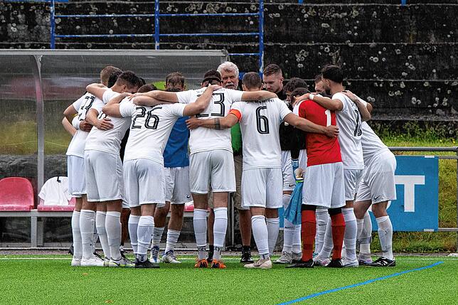 Bild 2: TuS Stetten kantert SG FC Wehr/Brennet mit 7:2 nieder &ndash; und wir haben Bilder!