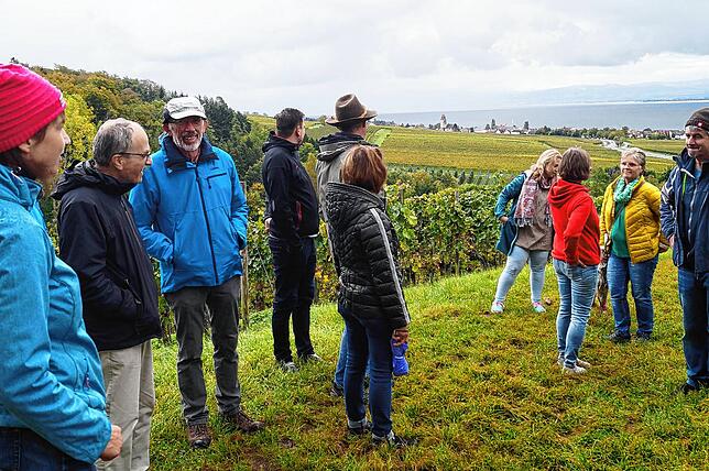Bild 8: Bilder von der Dorfwanderung vom Rathaus zum Seeufer über Harlachen bis zum Kindergarten