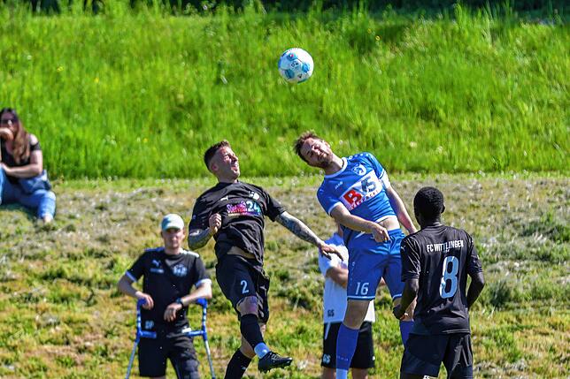 Bild 29: FC Erzingen unterliegt dem FC Wittlingen vor 500 Zuschauern mit 0:2 – und wir haben Fotos!