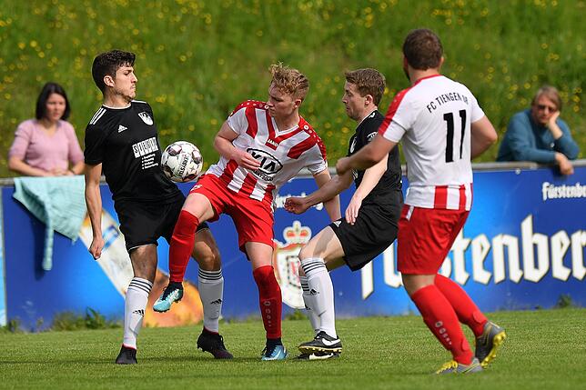 Bild 16: FC Tiengen 08 verliert beim VfR Bad Bellingen mit 1:8 &ndash; und wir haben die Bilder!