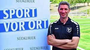 Vorfreude auf den neuen Platz: Sportchef Manuel Berger vom SV Buch ist mächtig stolz auf die Arbeit des Vereins und der Mitglieder bei ...