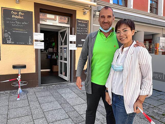 Andreas und Anjira Pfaff besitzen den &bdquo;Rebstock&ldquo; in der Niederen Straße.