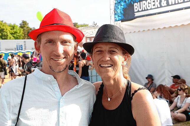 Bild 6: Festiva-Sonntag: So feiern die Fans beim Southside