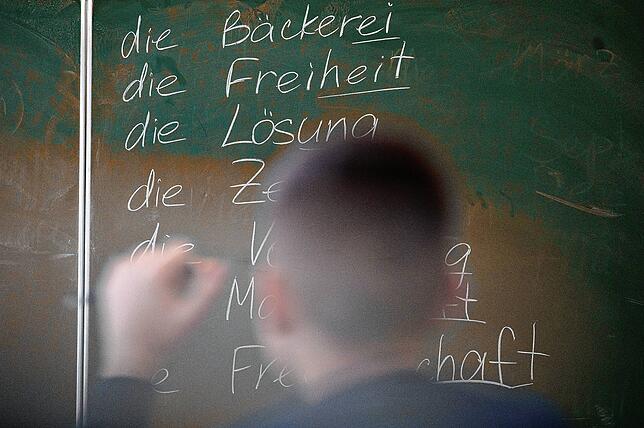 Im Schulunterricht kann es wieder zur Maskenpflicht kommen, auch die Testpflicht könnte zurückkehren – wenn es die aktuelle Lage ...