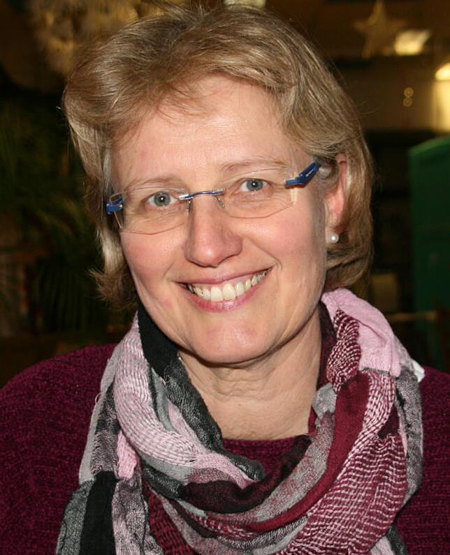 Dörthe Maisenbacher, Ärztin.