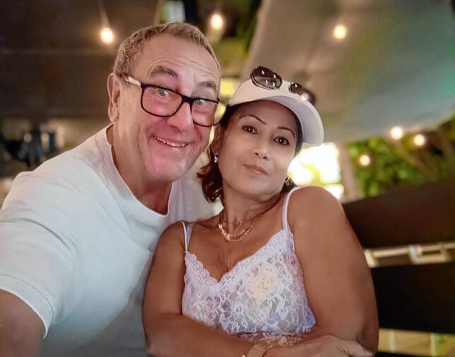 Harry Pavel und seine Freundin Josephine Portier Herrera haben sich über Facebook vor drei Jahren kennen und lieben gelernt.