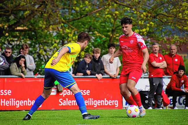 Bild 16: Emotionales Derby in Frickingen: Das sind die besten Bilder des Landesliga-Duells gegen Salem