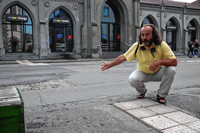 Jury Martin ist mit der Situation am Bahnhofsvorplatz nicht zufrieden.