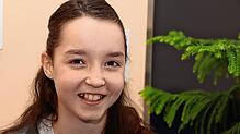 Tamia Kaden blickt lachend in die Kamera. Ihre Leukämieerkrankung hat sie nach langer Chemobehandlung gut überstanden. Die Reha in der ...