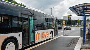 Der Stadtbus in Tuttlingen wird immer stärker genutzt. Im gesamten Stadtgebiet gilt der günstige Ein-Euro-Tarif. Bild: Stadt Tuttlingen