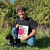 Nach 10 Wochen mit Kursteilnahme und intensivem Training mit seiner Hündin Frieda hält Dirk Schneider aus Hänner seinen ...