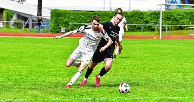 Bild 5: SG FC Wehr/Brennet siegt 8:0 gegen die U23 des SV 08 Laufenburg – und wir haben Bilder!