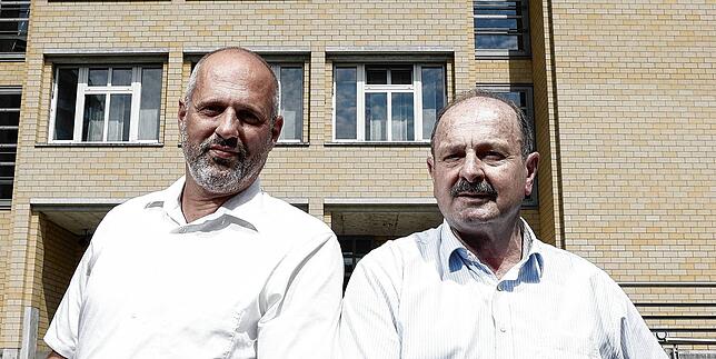 Martin Sigg, Ermittlungschef der Kriminalpolizei, und Hans-Jürg Langhard, der die Ermittlungen im Callgirl-Mord von Märstetten geführt hat.