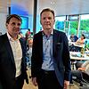 Der Vorsitzende der Sparkasse Hegau-Bodensee, Alexander Endlich, und sein Stellvertreter Jens Heinert erklärten dem Gemeinderat ...