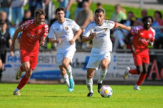 Bild 26: SV 08 Laufenburg unterliegt 1:2 bei den SF Elzach-Yach – und wir haben Fotos!