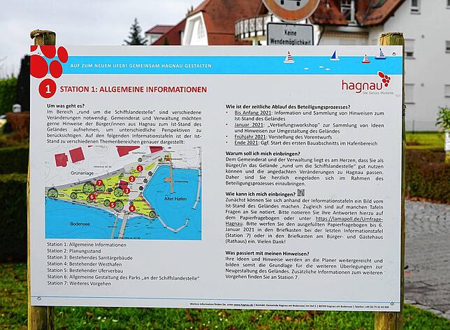 Auf sieben solcher großer Tafeln im Bereich des Ufers wurden die Bürger über Planung und Zeitpläne für die verschiedenen Bereiche am ...