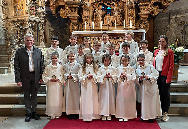 In der zweiten Gruppe in Überlingen feierten folgende Kinder ihre Erstkommunion: Emil Keppner, Lenny Wolf, Madita Fridrich, Niklas ...