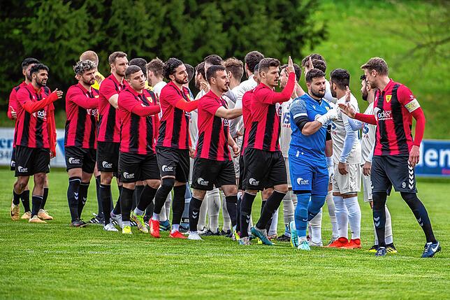 Bild 44: FSV Rheinfelden gewinnt beim FC Erzingen mit 6:1 &ndash; und wir haben Bilder!