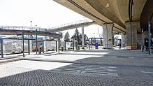 Jetzt gilt&lsquo;s! Der neue Fernbusbahnhof unterhalb der Schänzlebrücke soll Ende dieser Woche &ndash; am Freitag, 1. März &ndash; in ...