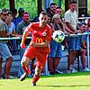 Zug zum Tor: Christian &bdquo;Schmöll&ldquo; Albiez traf für den FC Wallbach zum 1:0-Sieg gegen den SV Jestetten beim Saisonauftakt. In ...