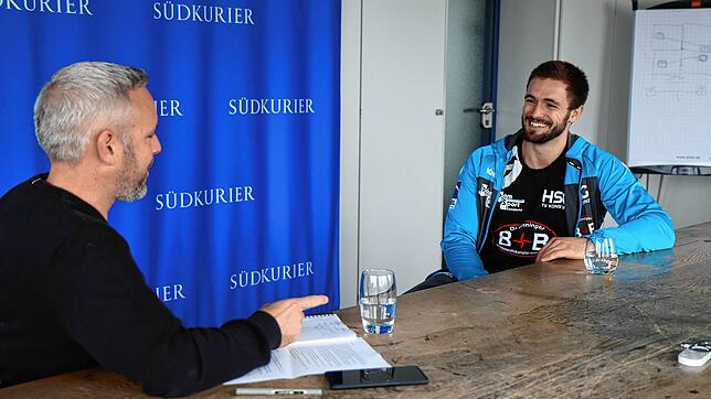 Markus Dangers, Kreisläufer der HSG Konstanz, beim Redaktionsbesuch.