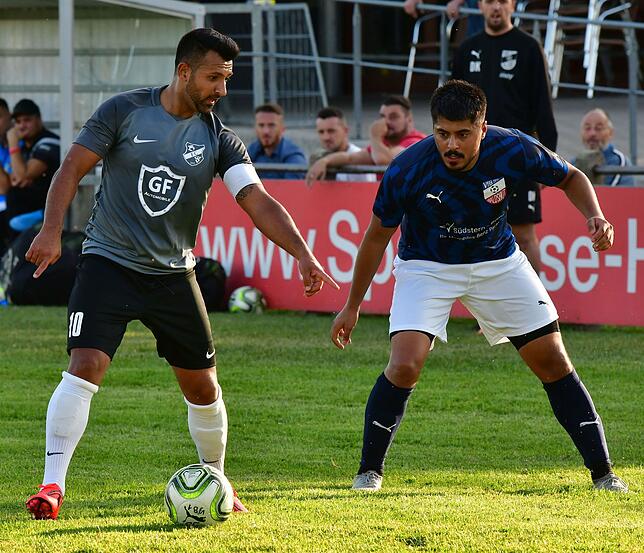 Bild 11: VfB Waldshut feiert schmeichelhaften 3:2-Sieg gegen Bosporus FC Friedlingen &ndash; und wir haben die Bilder!