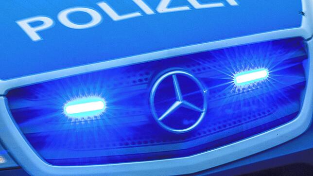 Bei einem Verkehrsunfall am Sonntagnachmittag zwischen Stetten a.k.M und Thiergarten wird ein Motorradfahrer mit schweren Verletzungen ...