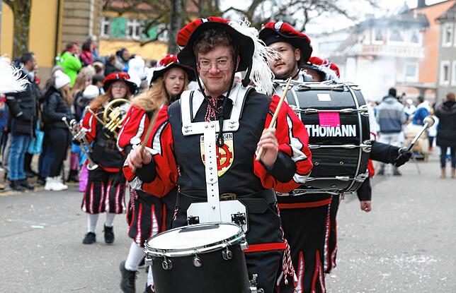 Bild 16: Bunter Umzug zum Donaueschinger Hexenjubiläum
