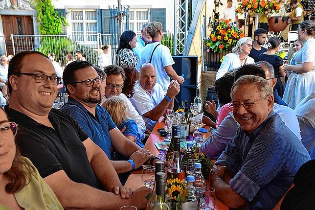 Bild 19: Das 47. Bodensee Weinfest in Meersburg ist eröffnet