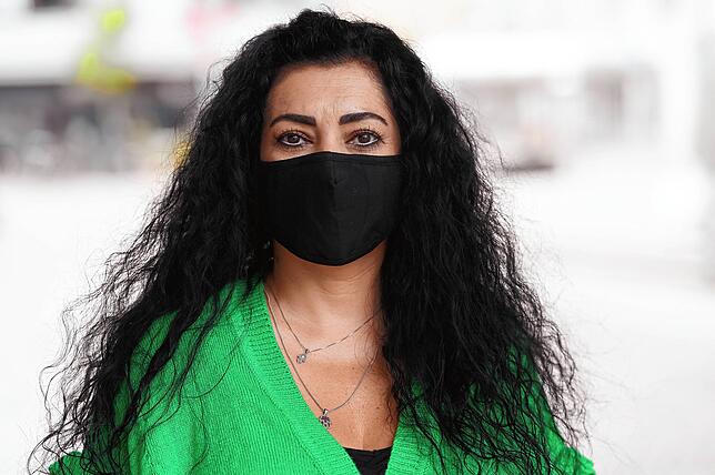 Bild 18: Maskenparade aus Friedrichshafen: Wir zeigen Häfler mit ihrem Mund- und Nasenschutz. Eine Portraitserie