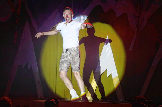 Bild 24: Bunter Abend der Stahringer Schoofwäscherzunft: Ein unvergessliches Show-Erlebnis in der Homburghalle