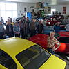 Die bunte Vielfalt im Opel-Museum von Matthias Mutter spiegelt sich nicht nur in den Farben der sorgsam restaurierten Oldtimer, sondern ...